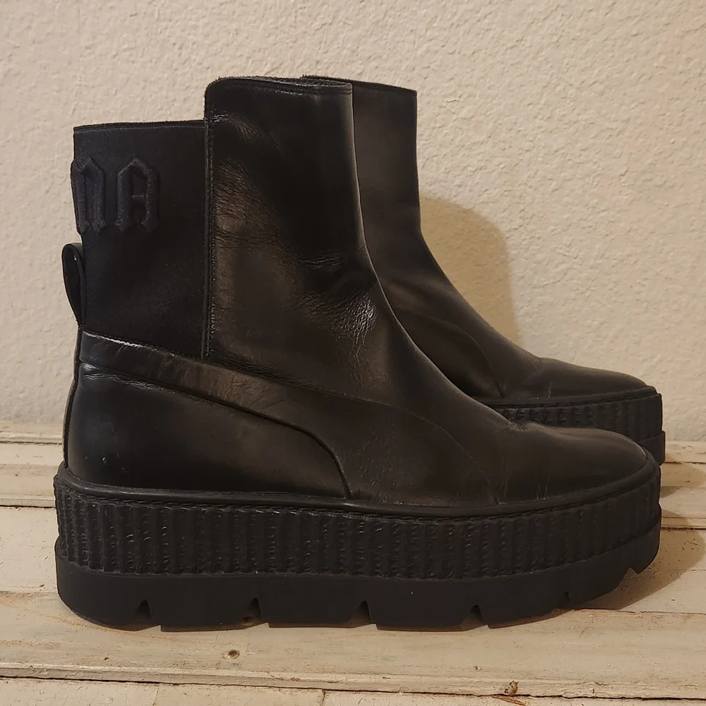 FENTY Puma Chelsea Sneaker Boots Black Platform – Rihanna Collection – Size 8.5 - Picture 7 of 12